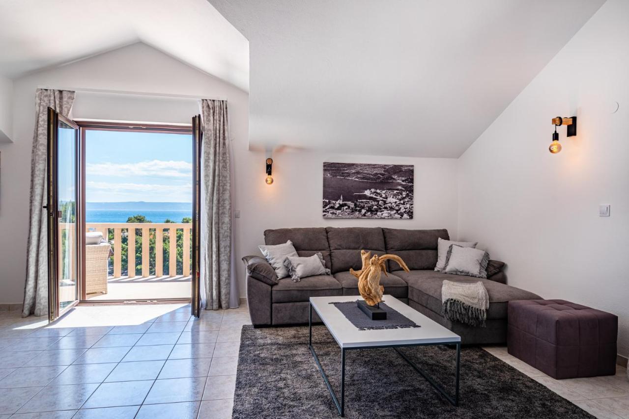 Villa Kadena - Luxury Seaside Villa With Private Heated Pool Selca  Exterior foto